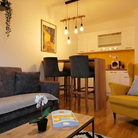 La Siesta Apartment ซลาตีบอร์ ภายนอก รูปภาพ